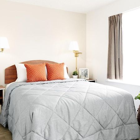 Intown Suites Extended Stay Greensboro Nc - Lanada Exterior foto